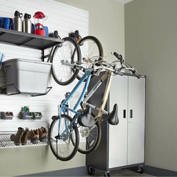 EXAMPLE OPTIMIZATION OF GARAGE SPACE WITH BIKES HANGING ON THE WALL WITH BIKE HOOK