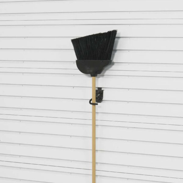 GAWUXXSHRH HOOK S GLADIATOR® to hang the broom on the wall