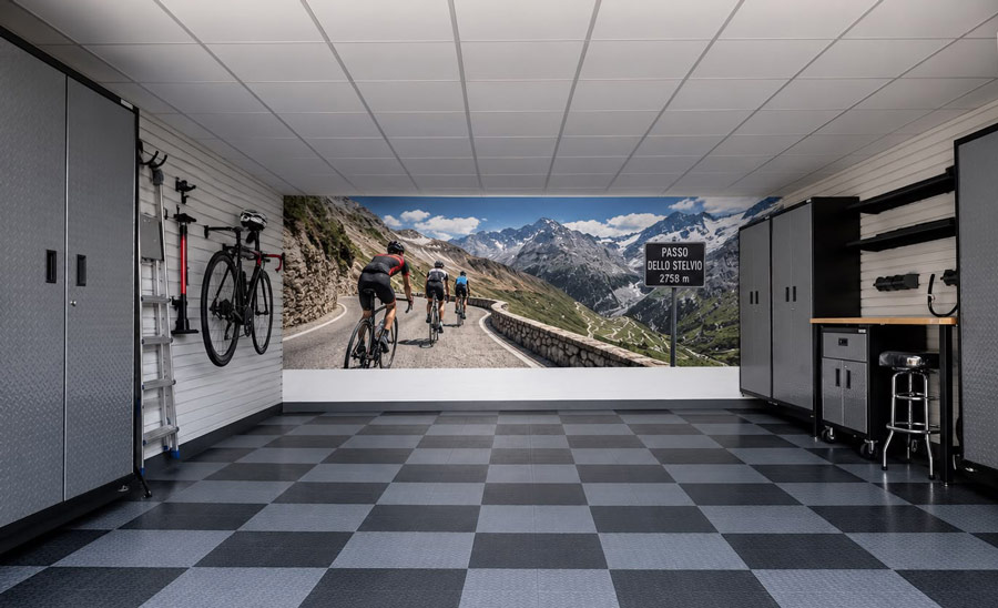 Garage moderno e organizzato